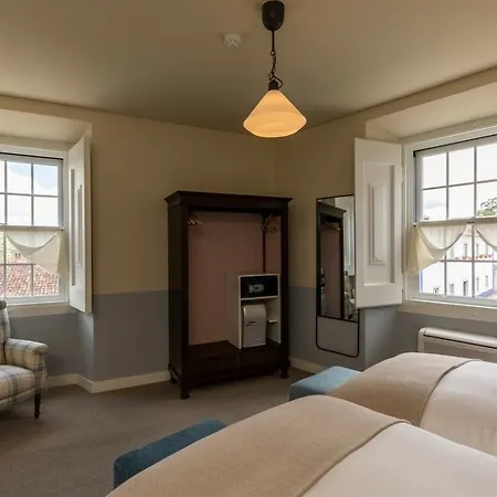 Hotel Pousada Vila Óbidos 4*